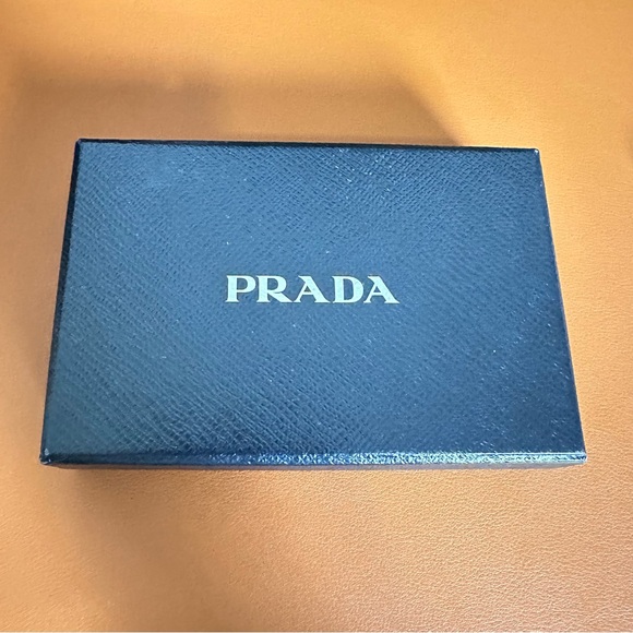Prada Key Zip Pouch Made in Italy Authentic - Picture 3 of 16